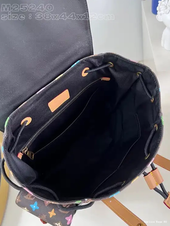Cheap Backpack Vuitton Louis Christopher MM-38*44*12.5CM 0608